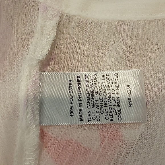 EXPRESS sheer butterfly 🦋 top with lace. Size is Medium. - Picture 9 of 9